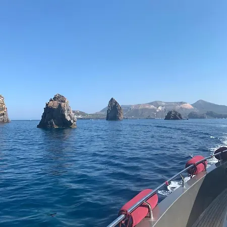 Wake 66 21 Metri Yacht Di Lusso * Tropea