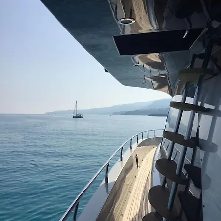 Wake 66 21 Metri Yacht Di Lusso *